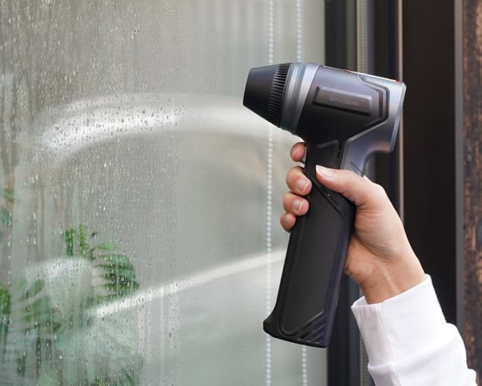 窓ガラスの水滴